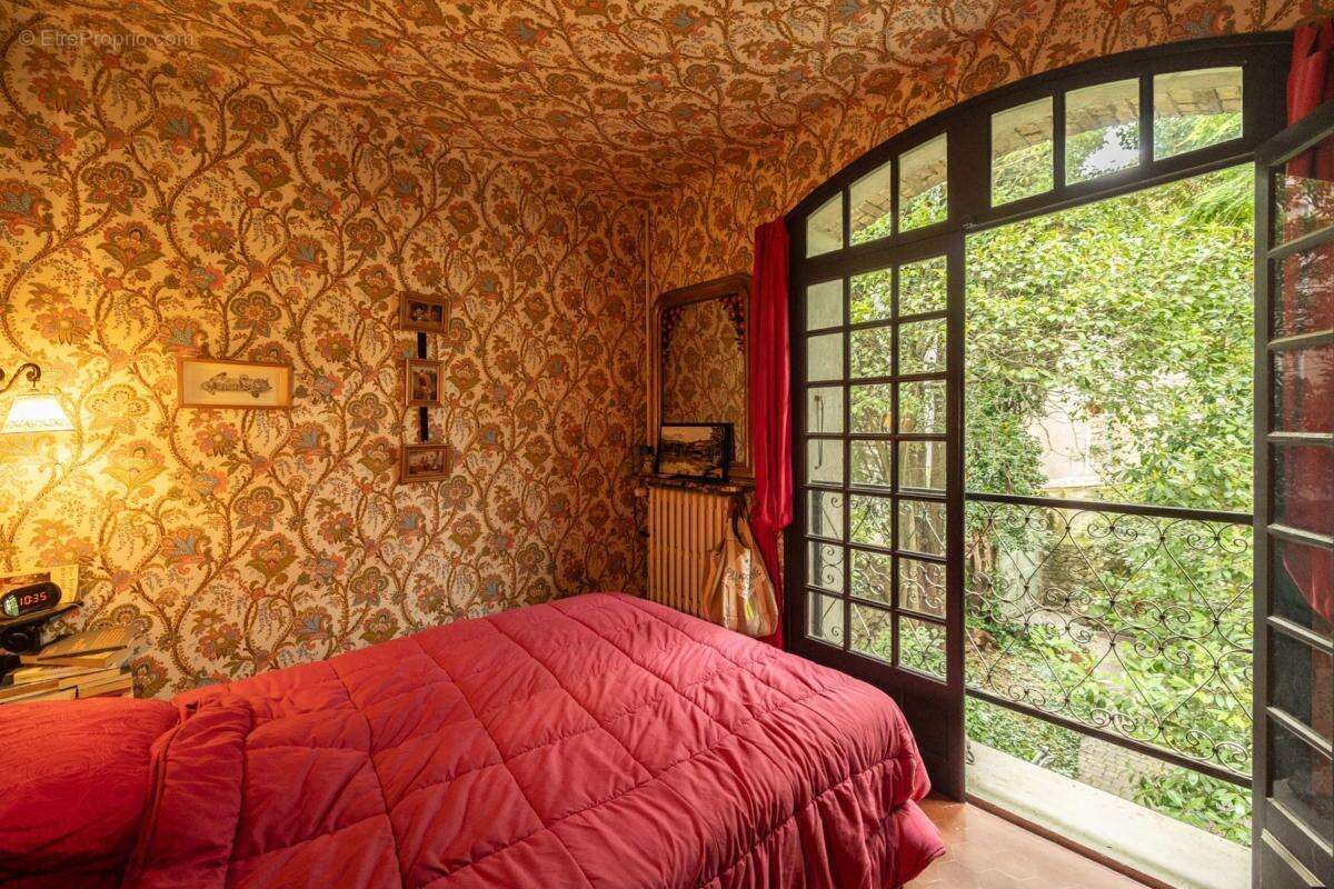 Maison à VAISON-LA-ROMAINE