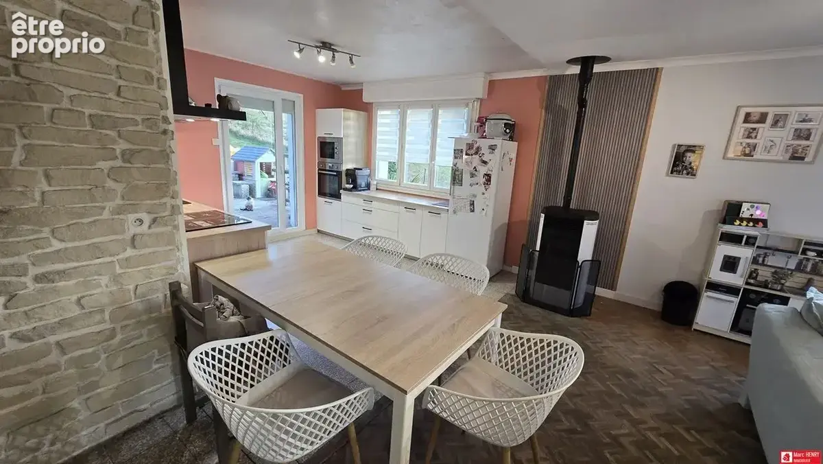 Maison 6 pièces 95 m² à vendre à Le Syndicat (88120) - photo 2