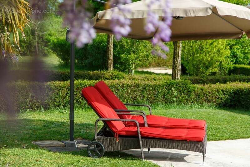 Propriété à vendre 8 pièces, 10 min de Paray Le Monial(71) - photo 13