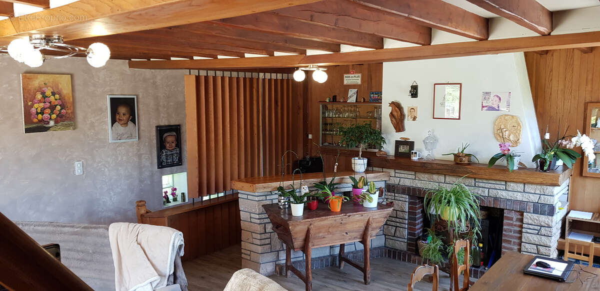 Maison à ARCES-DILO