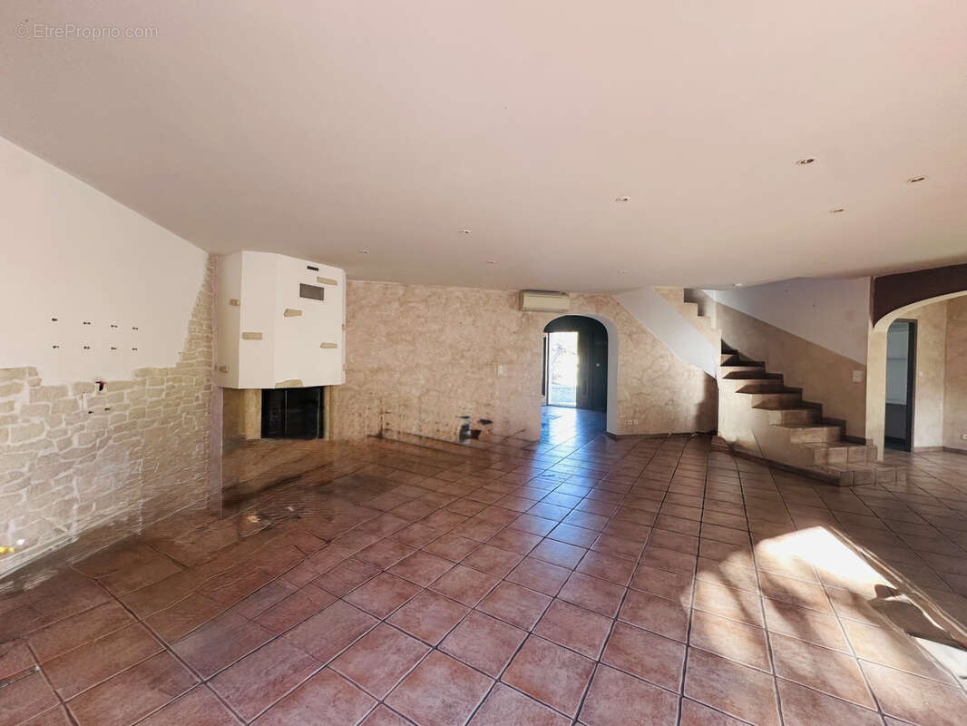 Villa T5 piscine garage - photo 9