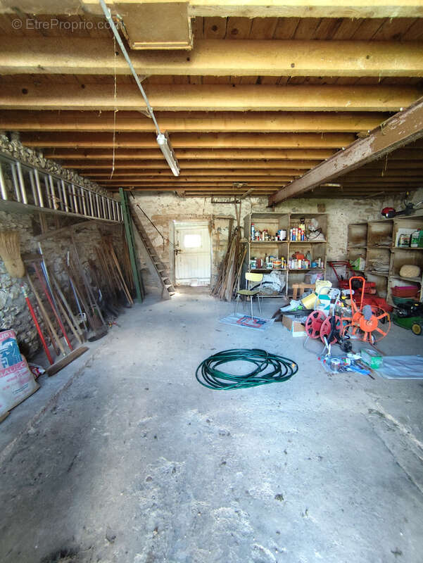 Maison à VAYRES-SUR-ESSONNE