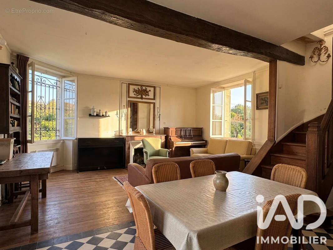 Maison 105 m² à Bazoches-Sur-Guyonne  - photo 3