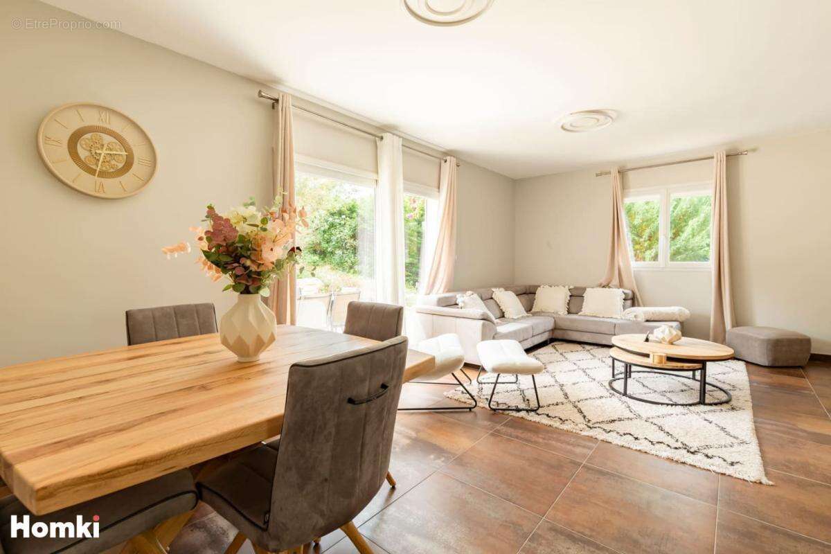 Villa T5 de 102 m² avec sous-sol complet à Cunac - photo 6