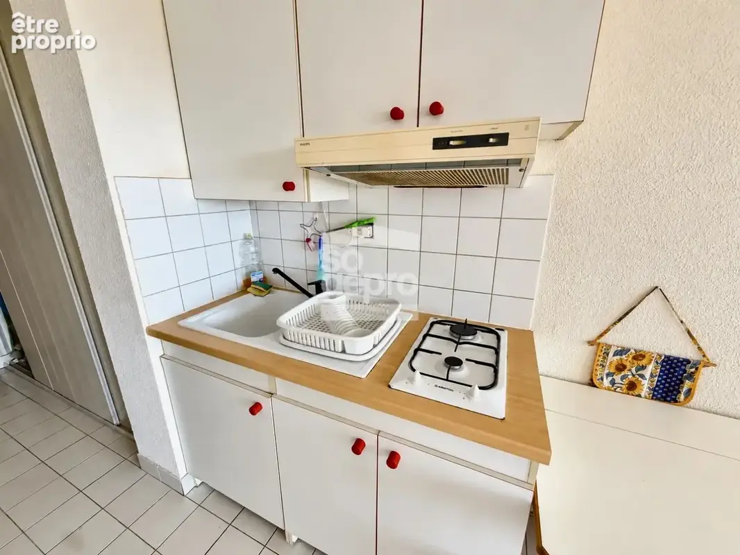 Réf : 2343 - Vente 2 Pièces avec parking et piscine, à deux pas de la plage Richelieu ! - photo 6