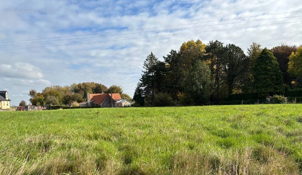 Terrain à MONCHY-BRETON