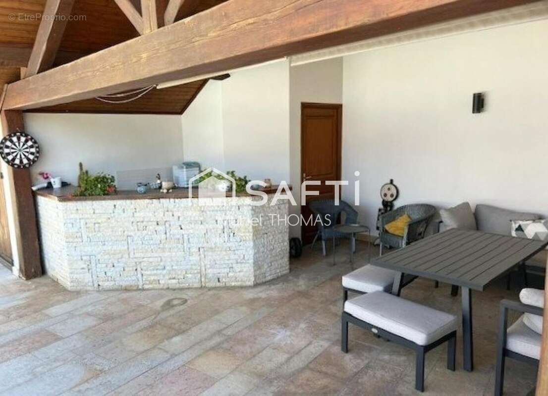 Photo 2 - Maison à VEYRINS-THUELLIN