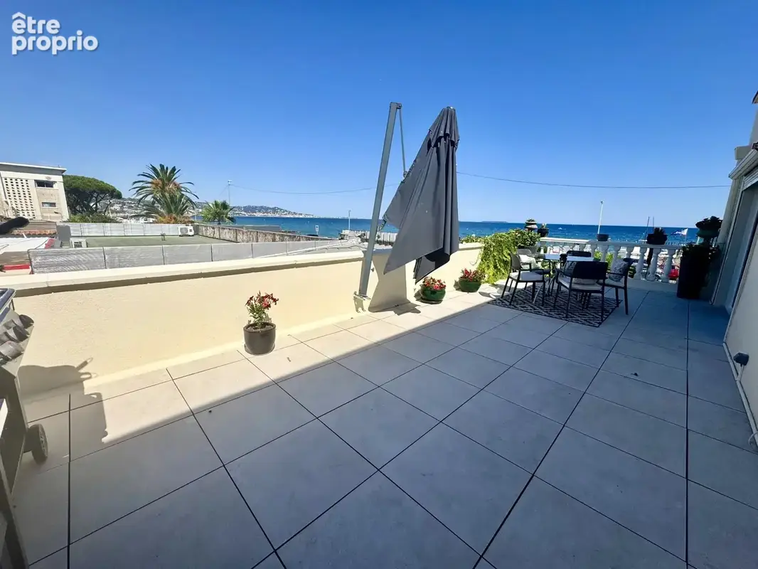 Cannes Plages du Midi vente 3 pièces dans villa - photo 9