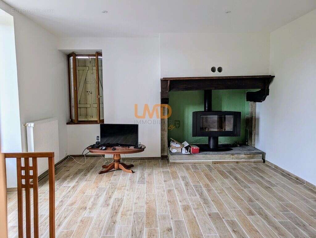 Maison à SAINT-COULITZ