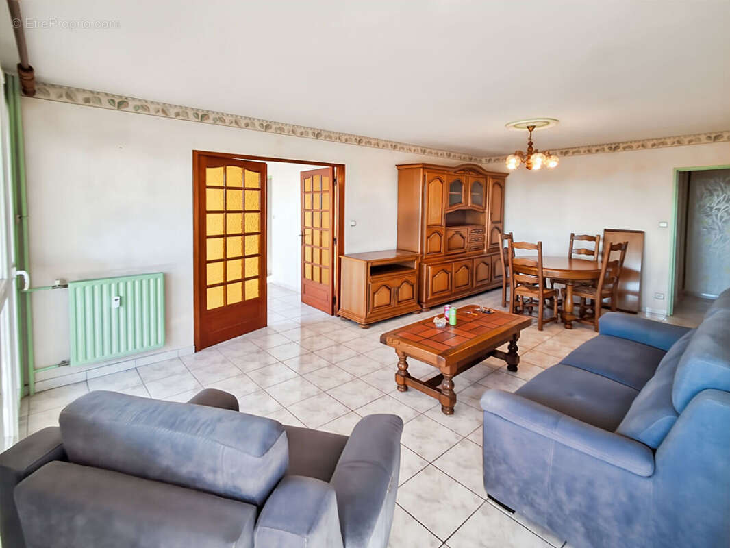 Appartement à VITROLLES