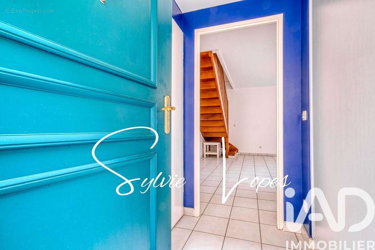 Photo 6 - Appartement à MAGNY-LE-HONGRE