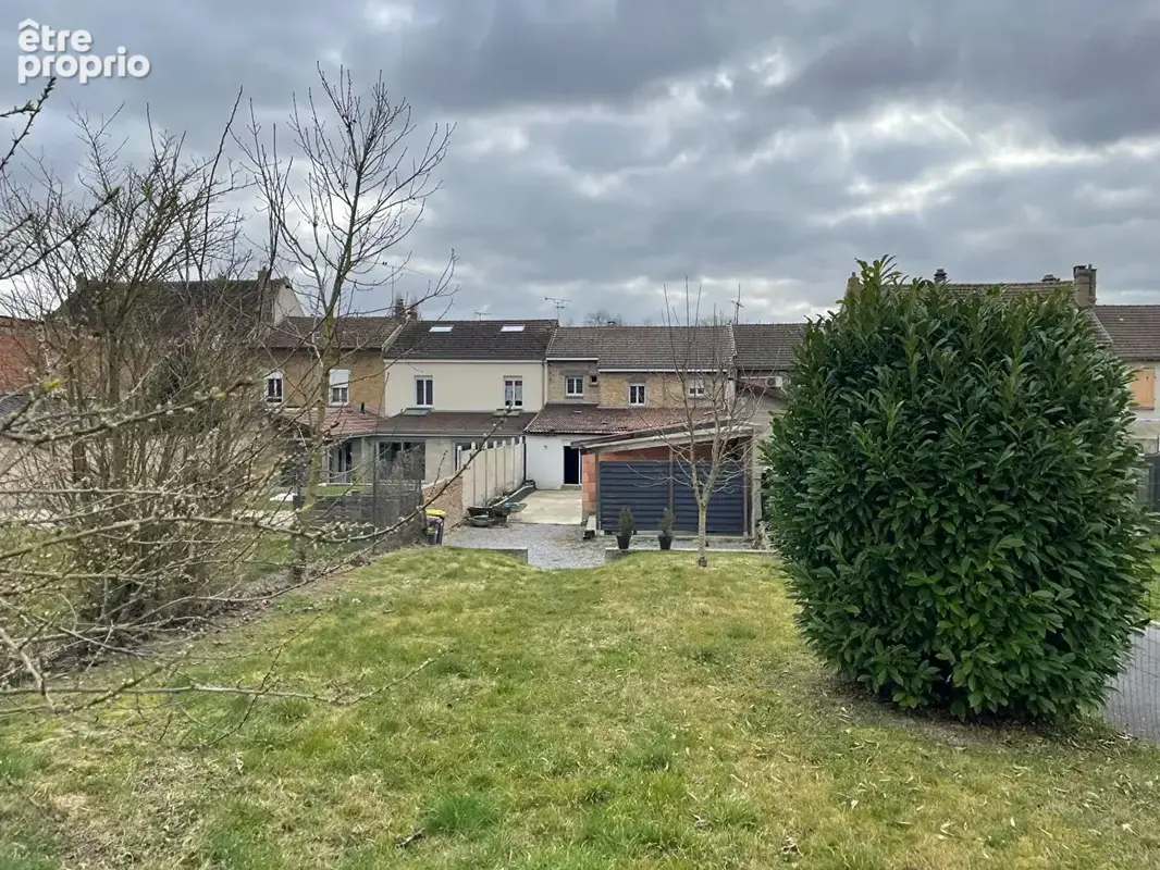 Maison spacieuse à vendre à Juniville - photo 10