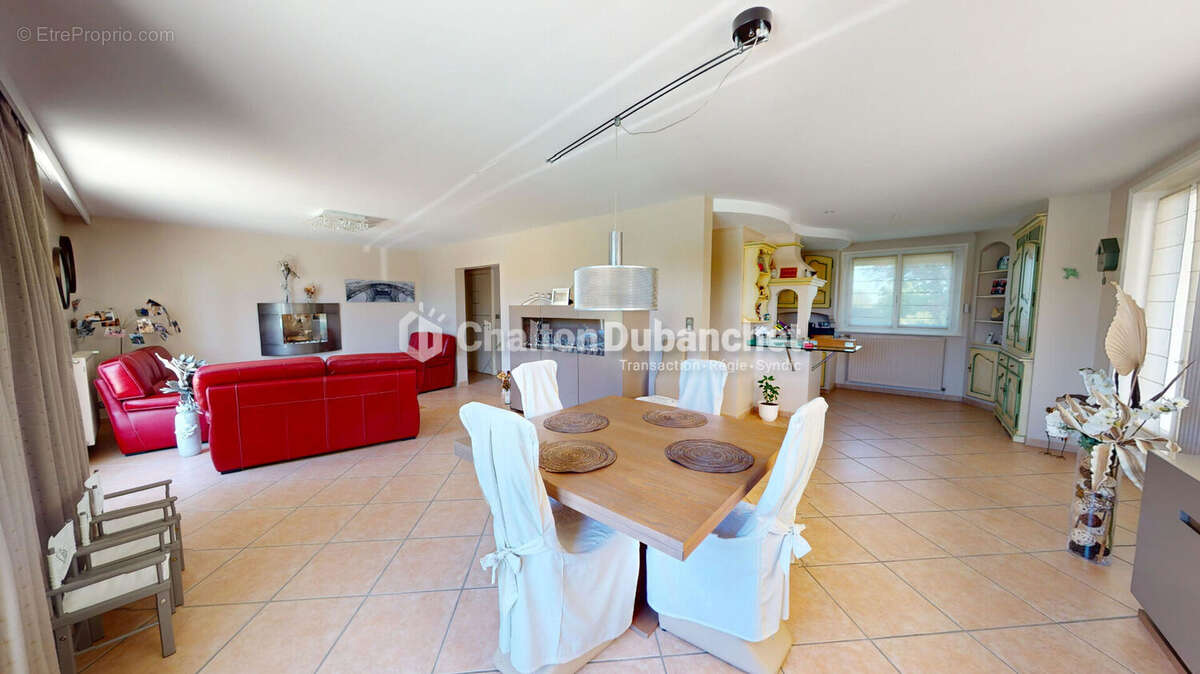 Maison Ouches 210 m2 - photo 5