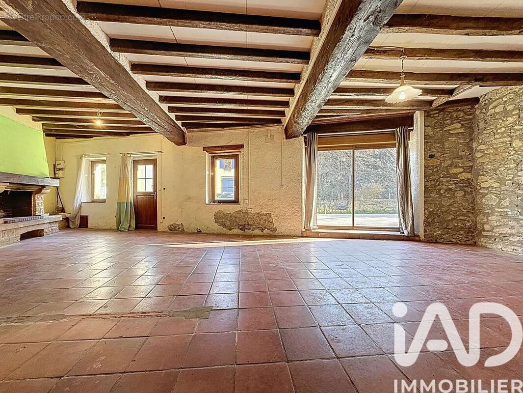 Maison 126 m² à Festes-Et-Saint-Andre  - photo 5
