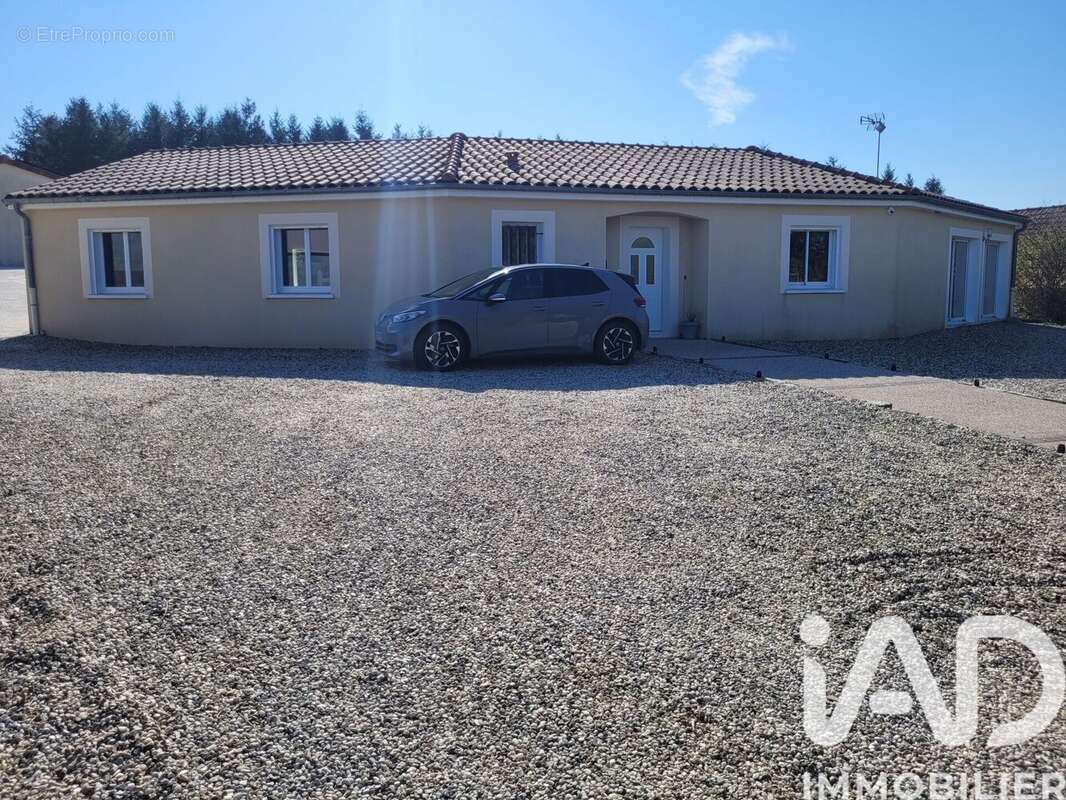 Photo 6 - Maison à GUEUGNON