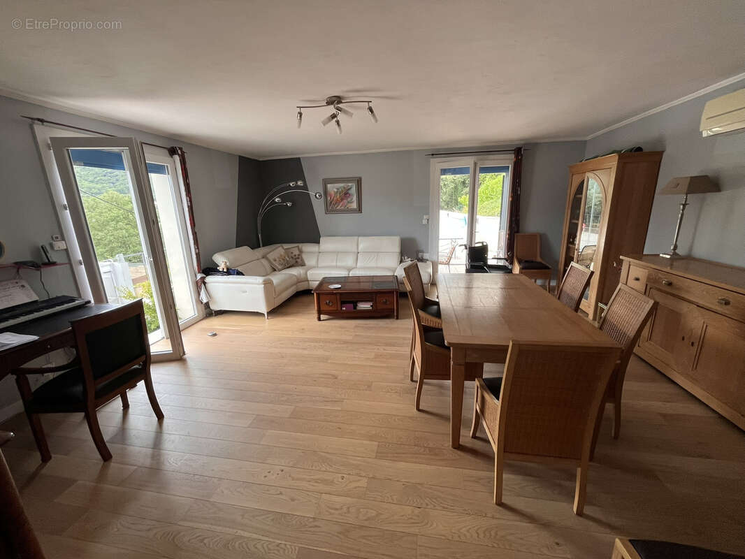 Maison à LAMALOU-LES-BAINS