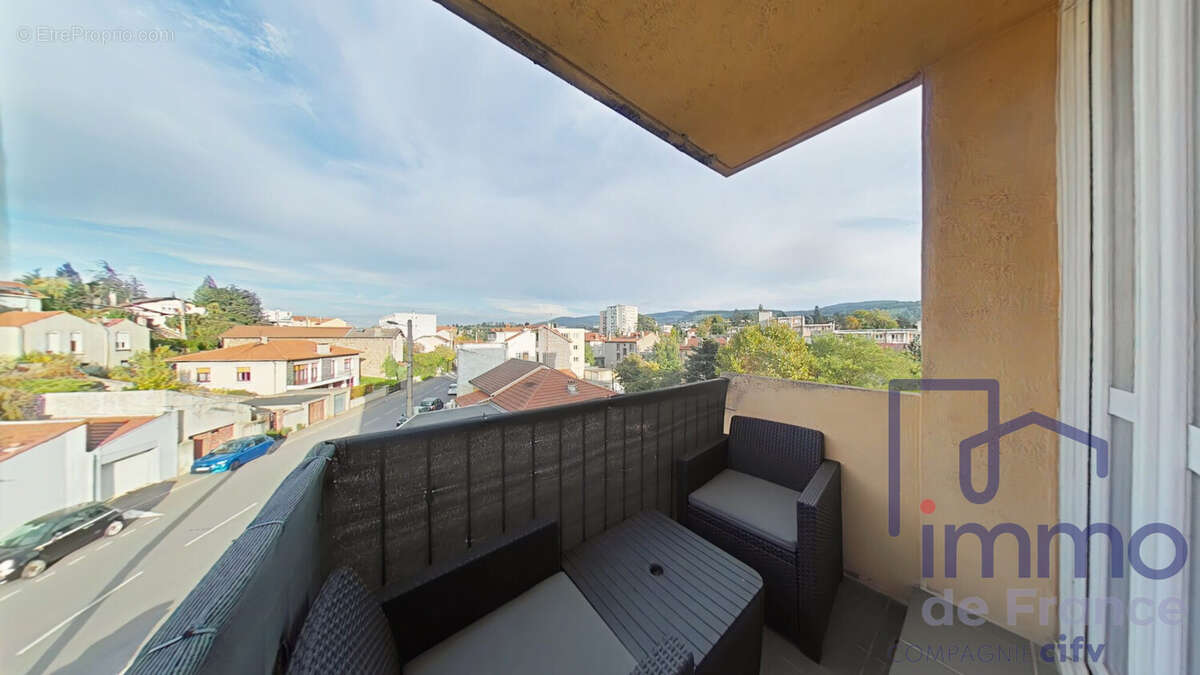 Appartement à SAINT-ETIENNE