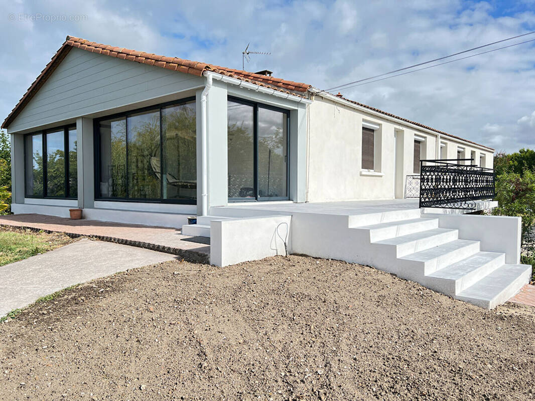 Maison à LA TREMBLADE