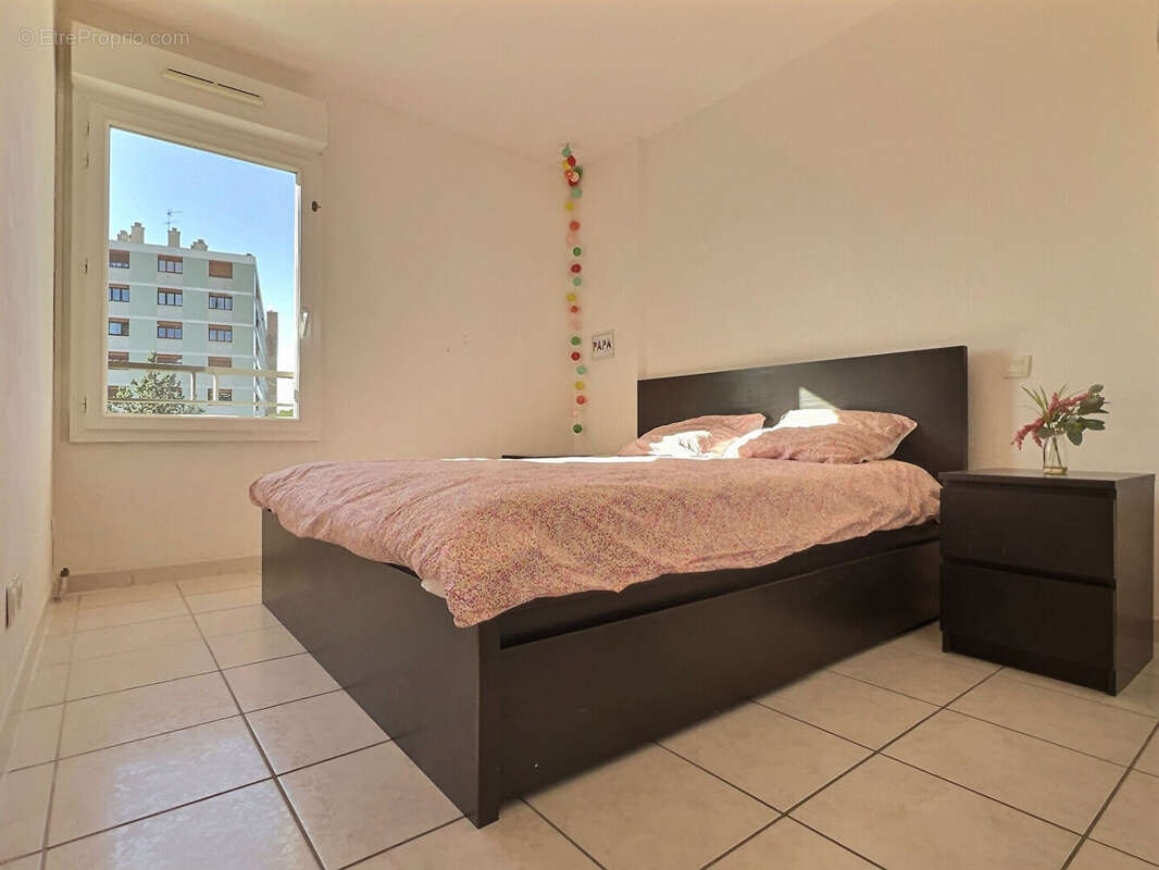 Appartement à MARSEILLE-13E