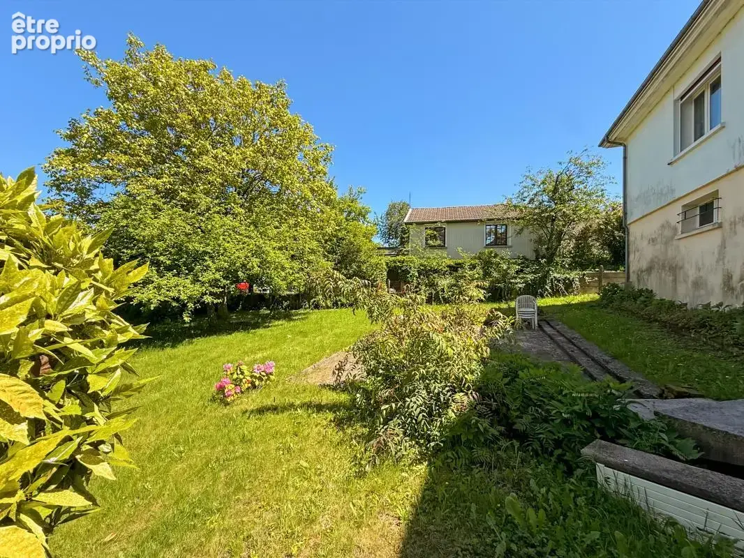 Maison individuelle à rénover – Fort potentiel – Secteur recherché - photo 3