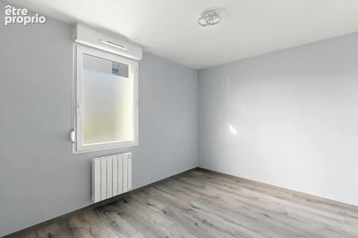 Appartement 4 pièces de 80 m² à Ville-la-Grand - Parking - Terrasse - photo 14