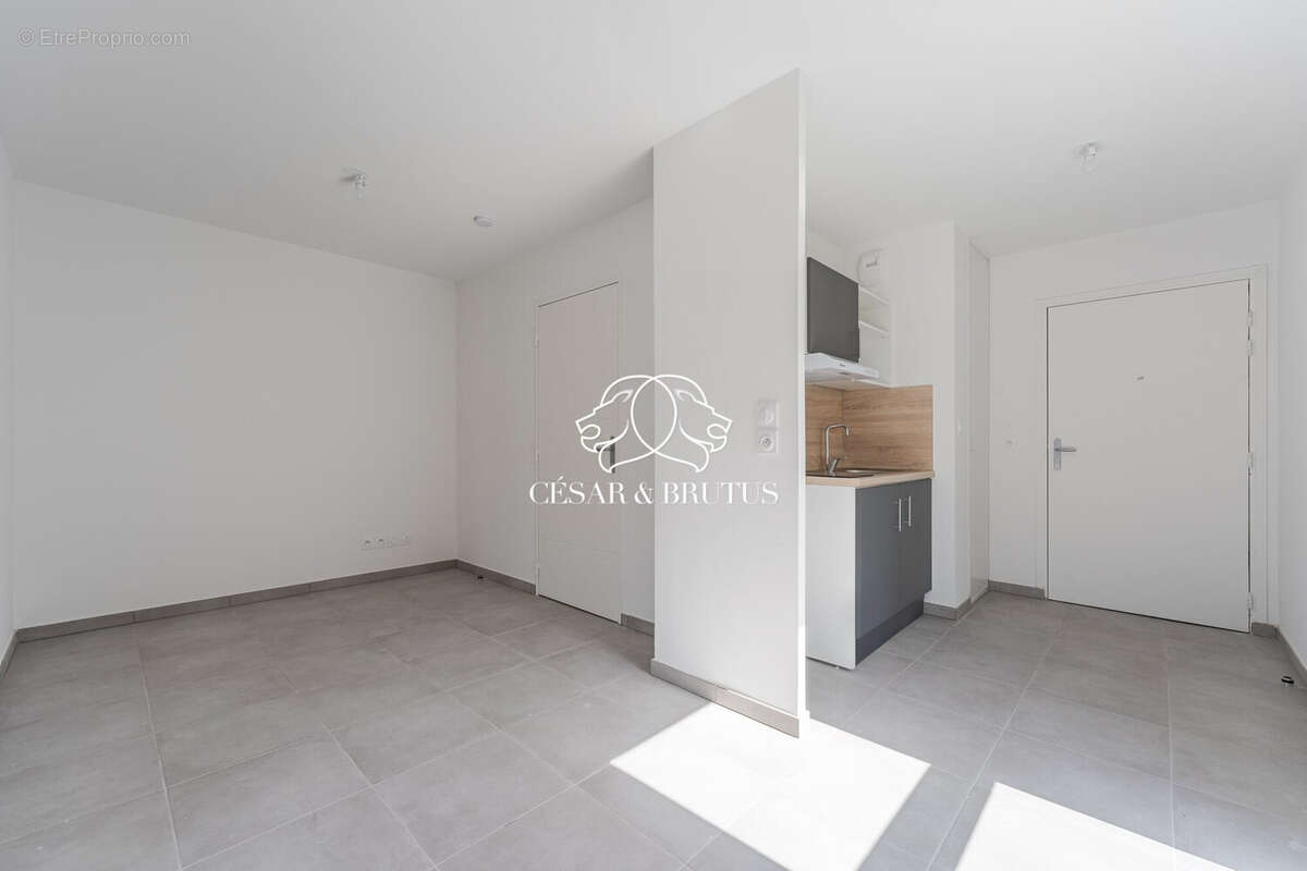 Appartement à LYON-8E