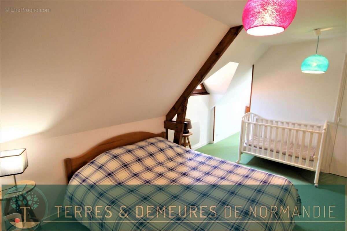 Charmante maison néo-normande de 160 m² sur grand terrain, située à 7 kms de la mer dans la Vallée de l'Yères - photo 9