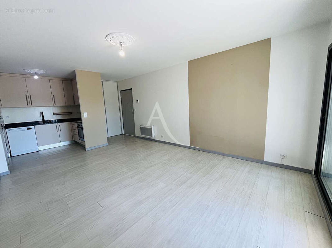 Appartement à FRONTIGNAN