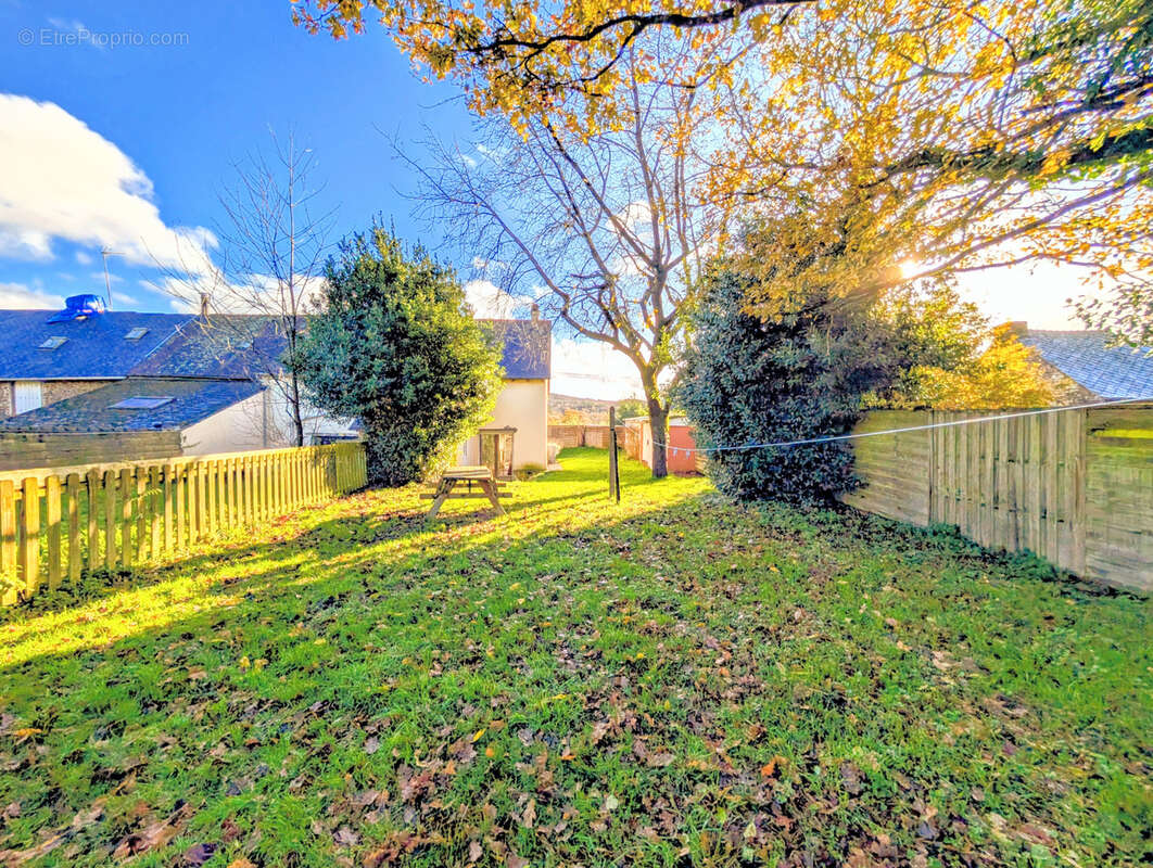 Maison à TREHORENTEUC