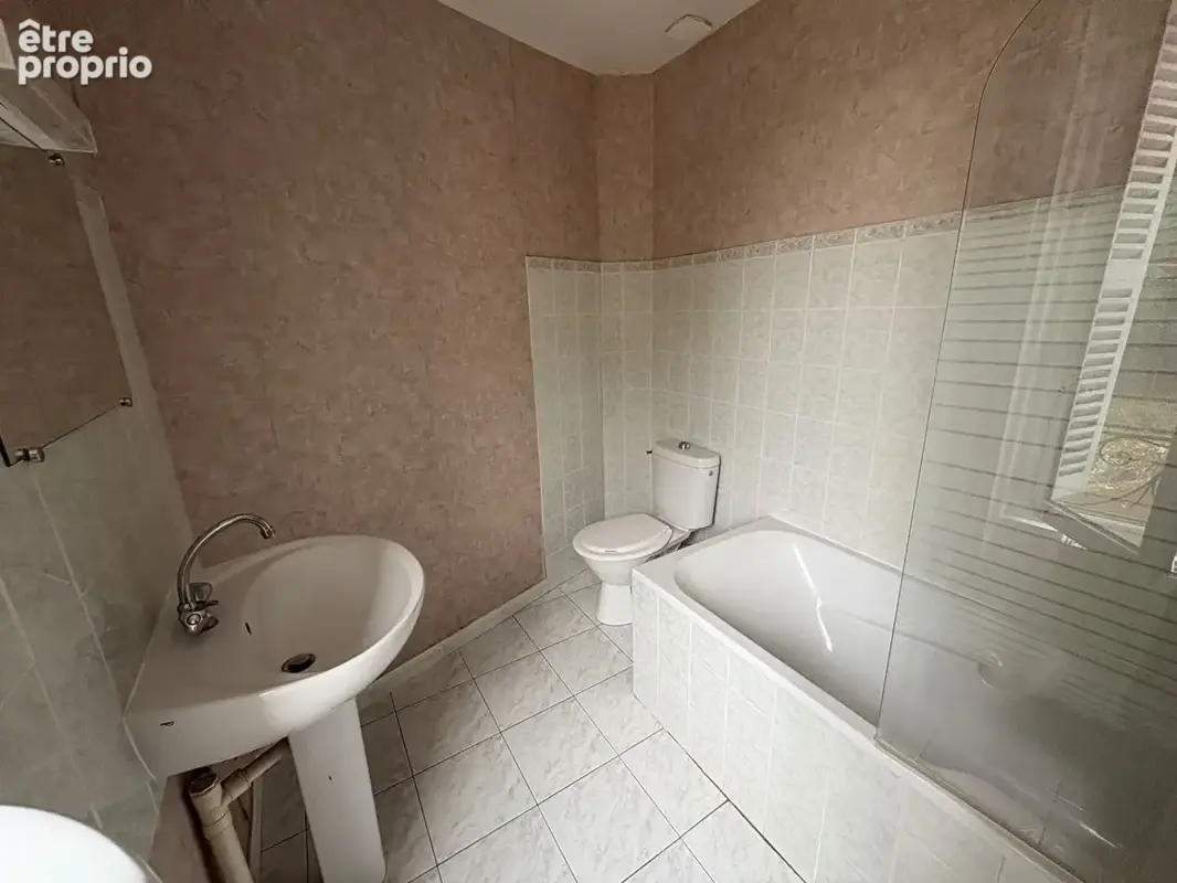 Maison Azay Le Ferron - 73 m2 - photo 6