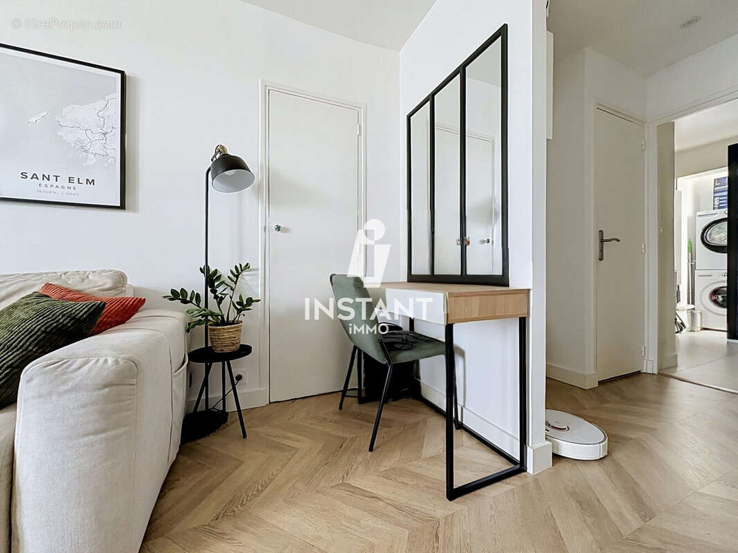 Appartement à SAINT-MAUR-DES-FOSSES