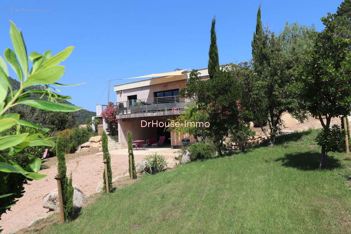 Maison à PORTO-VECCHIO