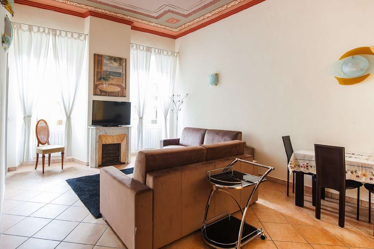 Appartement à MENTON