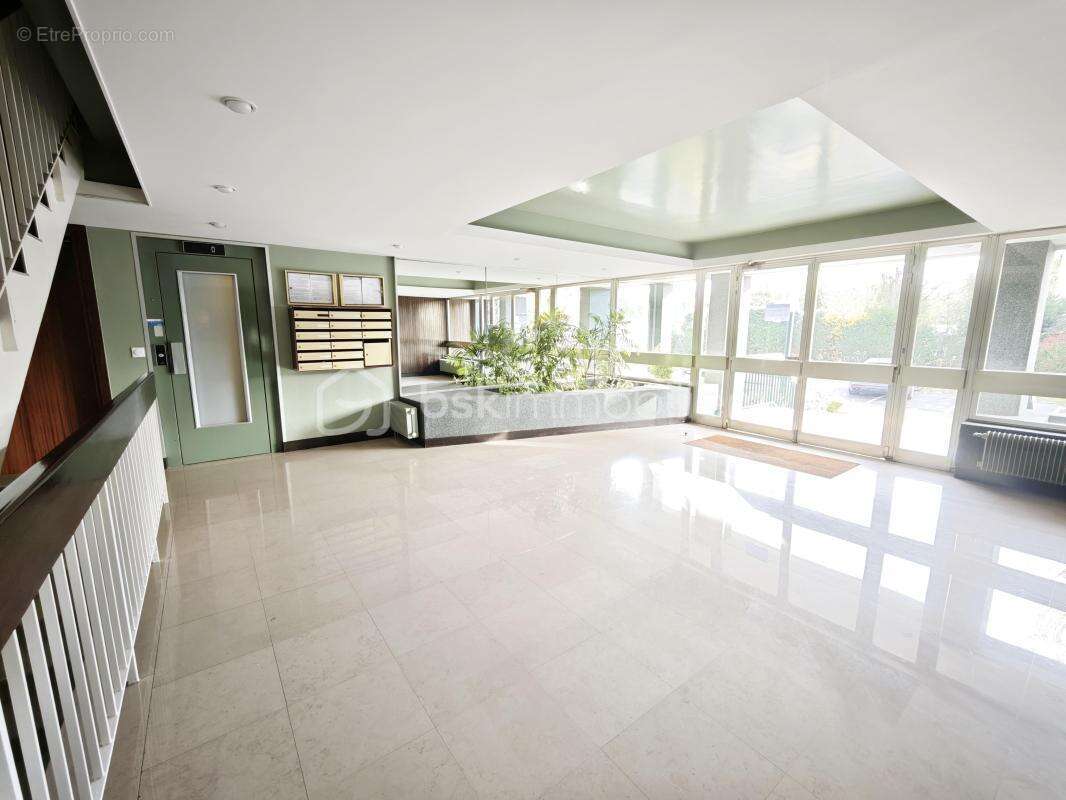 Appartement à SAINT-GRATIEN