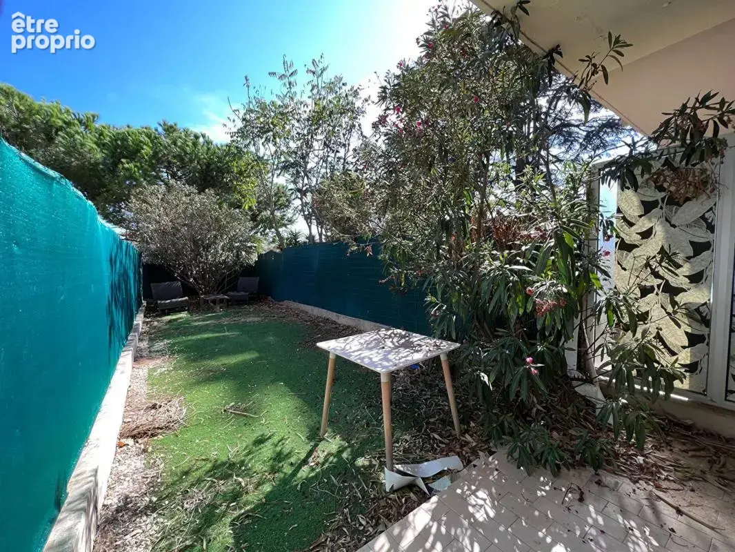 Appartement À Vendre - photo 2