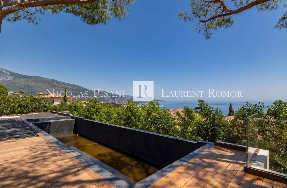 Maison à ROQUEBRUNE-CAP-MARTIN