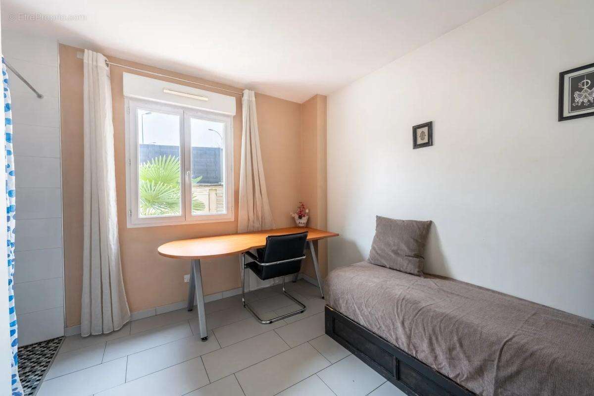 Maison à SARCELLES