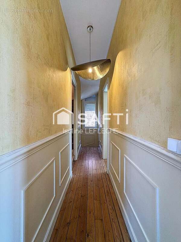 Photo 7 - Maison à SAINT-QUENTIN