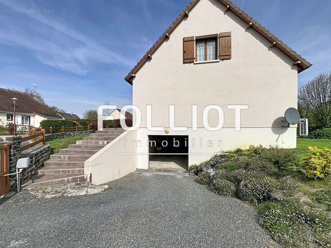 Maison Saint Georges d'Elle                                                                   A VENDRE - photo 16