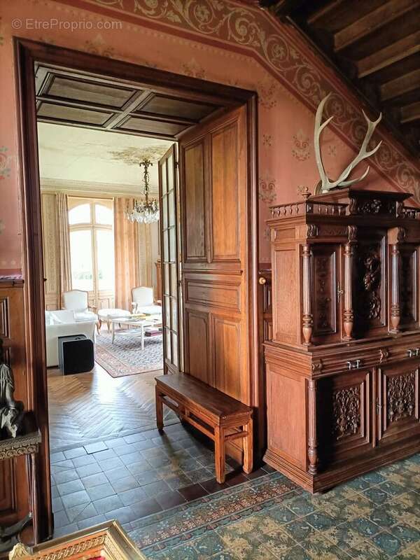 Maison à MONTRAVERS