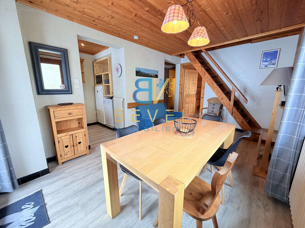 Appartement à ALBIEZ-MONTROND