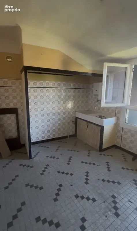 Appartement 24 m² à Lodeve  - photo 2