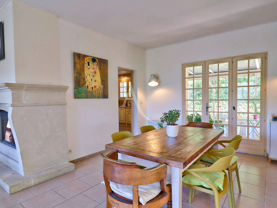 Villa lumineuse type 5 au calme sur 3612 m2 avec oliviers pierrevert - photo 9