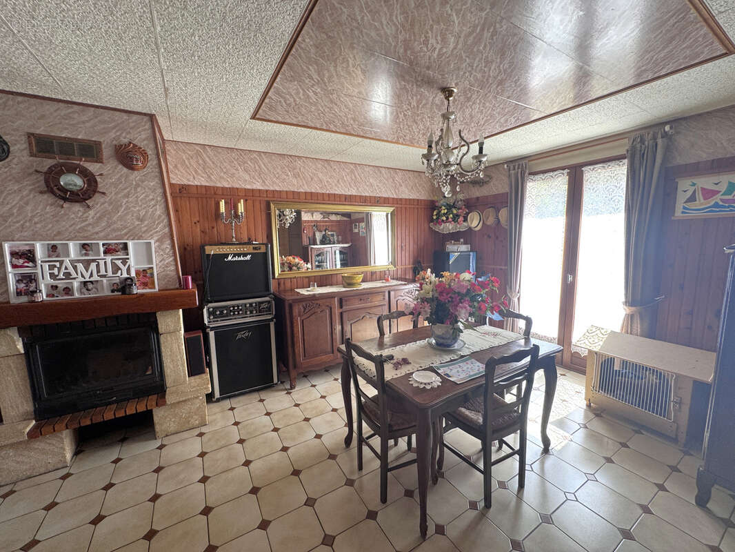 Maison à ANET