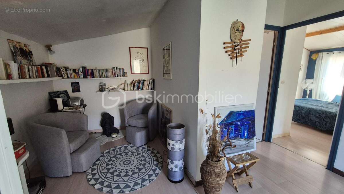 A vendre maison 3 faces de 131m² sur terrain de 336m² a ceret - trois chambres - garage - climatisation reversible - vue sur le  - photo 20