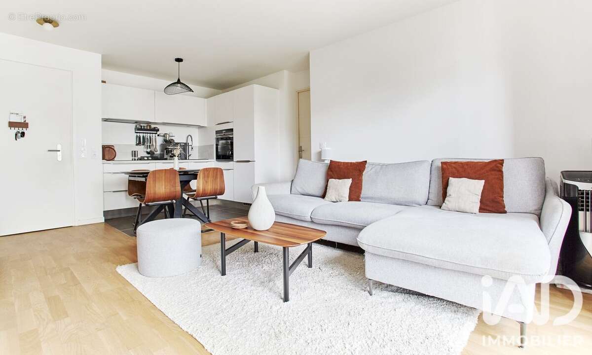 Photo 3 - Appartement à LA GARENNE-COLOMBES