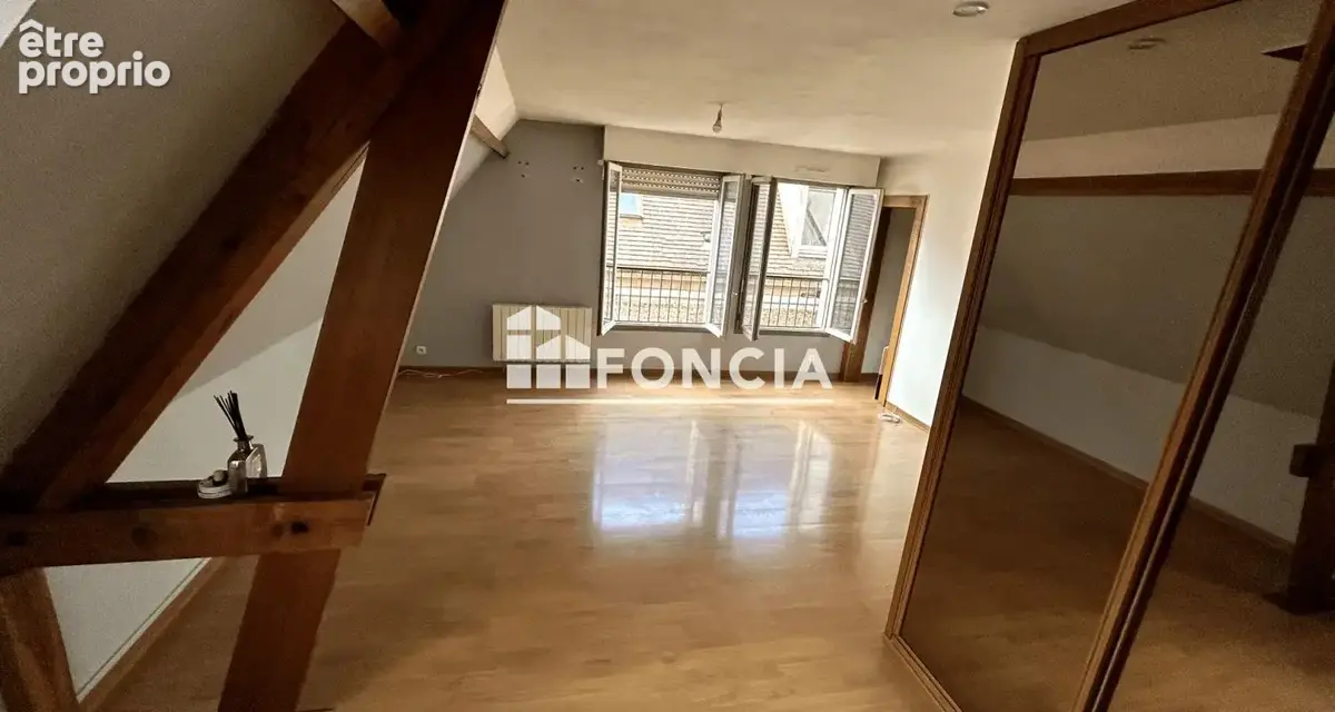 Chartres basse ville et 10 min de la gare - appartement de 2 pieces en duplex - photo 4