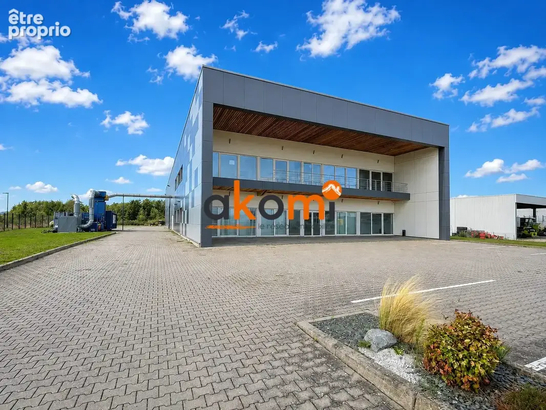 Commerce 1 728 m² à vendre à Dombasle-Sur-Meurthe (54110) - photo 2