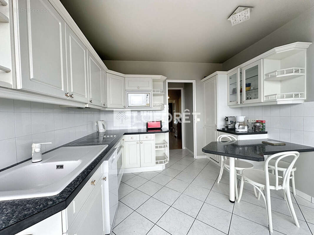 Appartement à JUVISY-SUR-ORGE