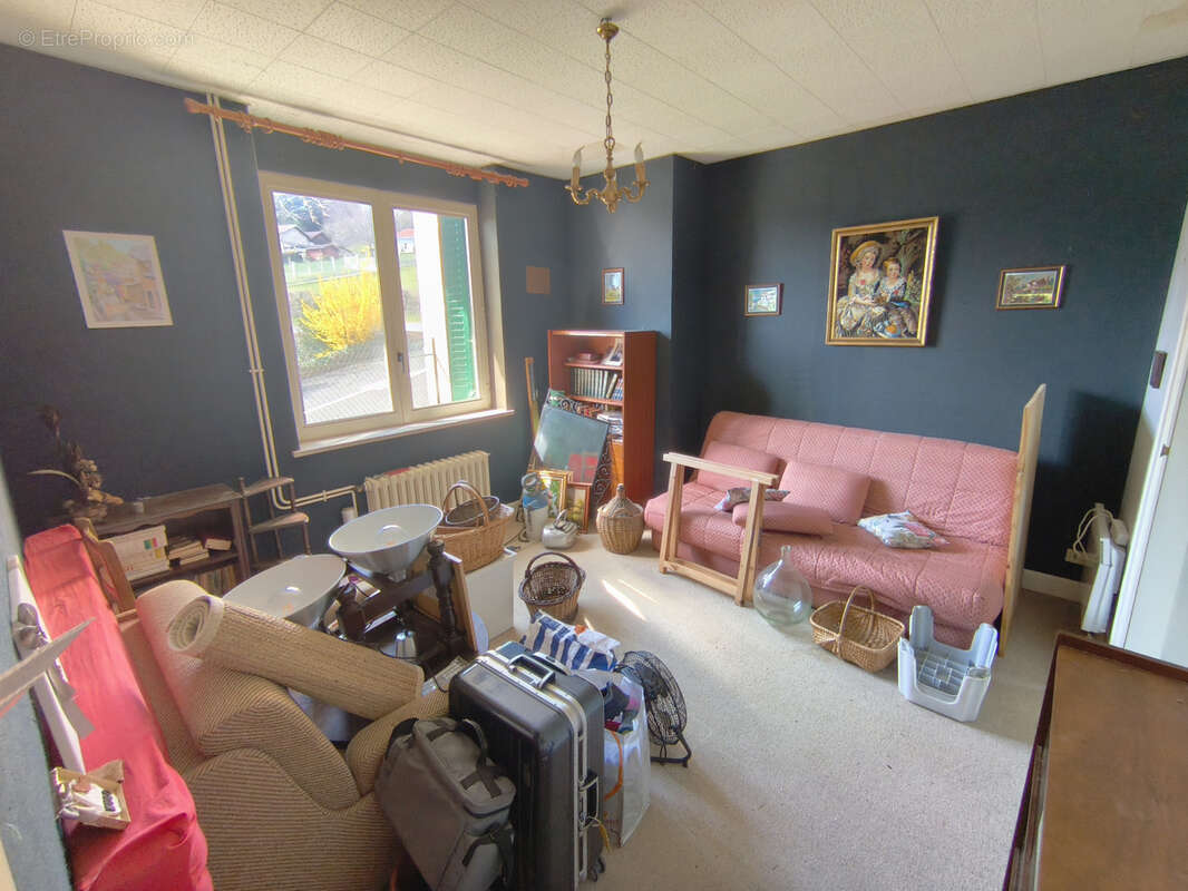 Maison à SAINT-REMY-SUR-DUROLLE